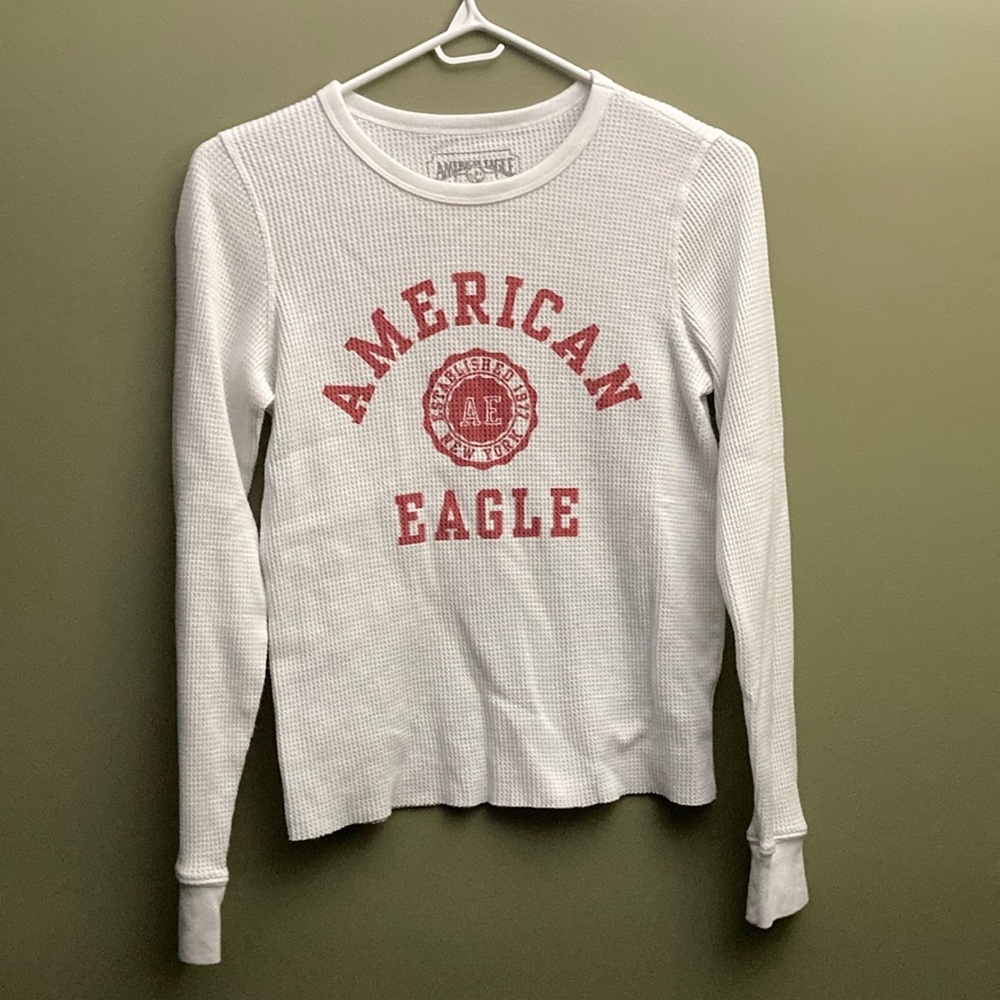 American Eagle Outfitters Cream Long Sleeve Fitted Top with Red Graphic